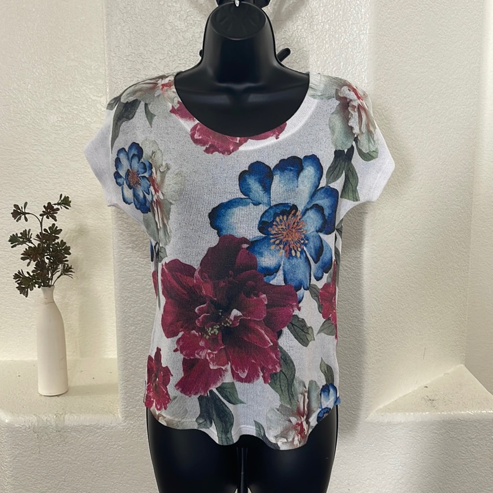 NYLON APPAREL floral blouse